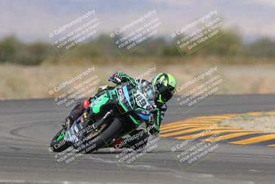 media/Oct-30-2022-CVMA (Sun) [[fb421c3cec]]/Race 6 500 Supersport-350 Supersport/